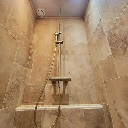 De Charme Dans Grange Renovee شقة