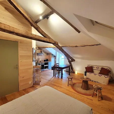 Lägenhet De Charme Dans Grange Renovee Lempzours